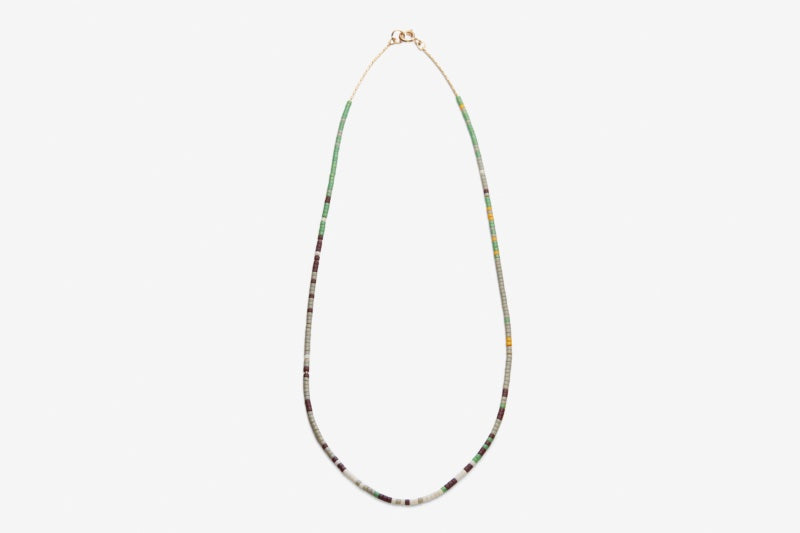 Line shades short moss necklace